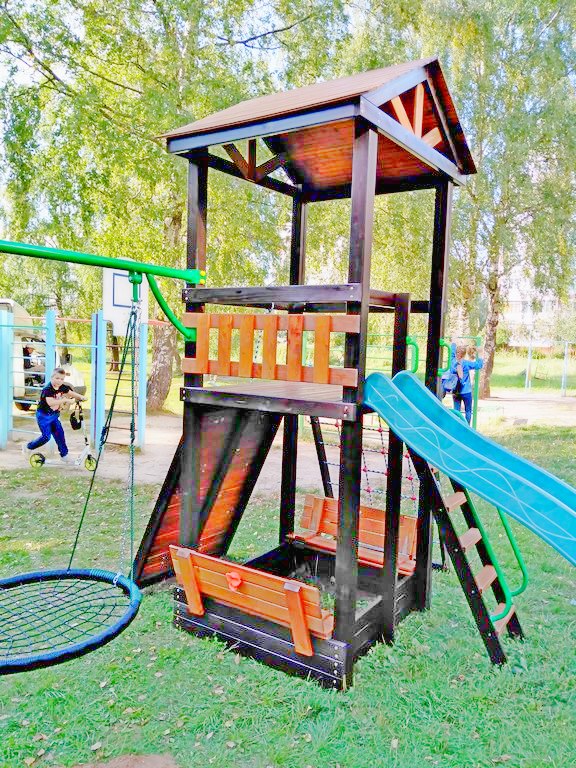Детская площадка SMALL STRONG 7 с металлической качельной балкой, для города